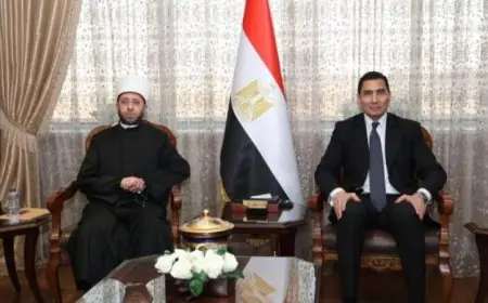 وزير الشباب والرياضة يناقش فرص التعاون مع وزير الأوقاف لتعزيز العمل المشترك