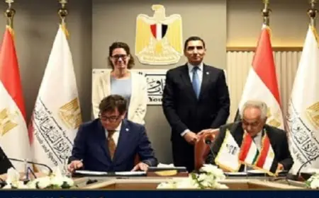 وزير الرياضة يشهد توقيع اتفاقية تعاون تاريخية بين اللجنة البارالمبية المصرية والهنغارية