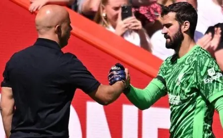 أليسون بيكر يقترب من مغادرة ليفربول إلى الدوري الإيطالي هل ستكون الوجهة المقبلة له؟