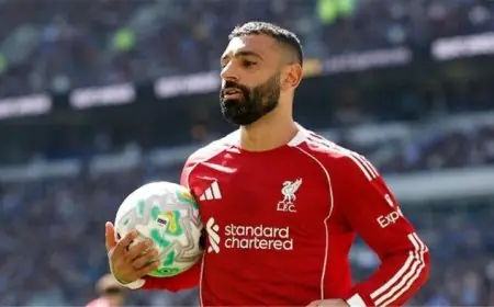 سلوت يكشف عن احتمالية عودة محمد صلاح قبل مواجهة تشيلسي المرتقبة