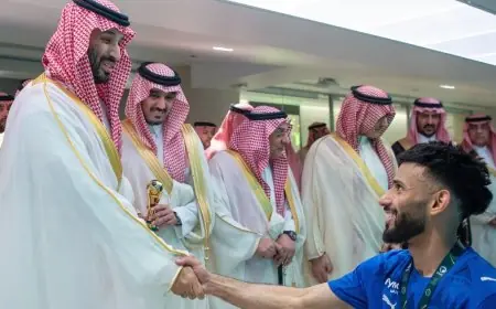 سلطان مندش يؤكد أن الهلال هو نادي البطولات ويستعرض مسؤوليته في الفريق