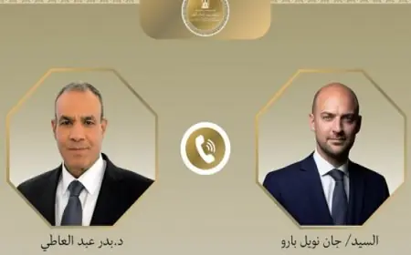 وزير الخارجية يناقش مع نظيره الفرنسي آخر التطورات الإقليمية وطرق خفض التصعيد في المنطقة