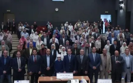 وزير المالية يدعو ضيوف الرحمن من موظفي الوزارة لتقديم الدعوات لمصر وشعبها