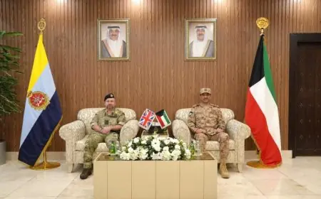 الكويت وبريطانيا تتباحثان حول تعزيز التعاون العسكري ومناقشة الأوضاع الراهنة في المنطقة