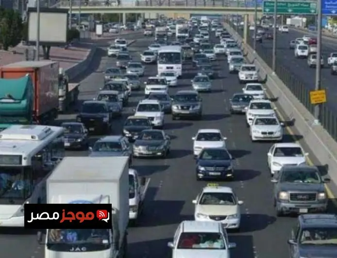 تحسن حركة المرور في شوارع القاهرة مع تحويلات مؤقتة وإغلاق جزئي من المنيب إلى العياط
