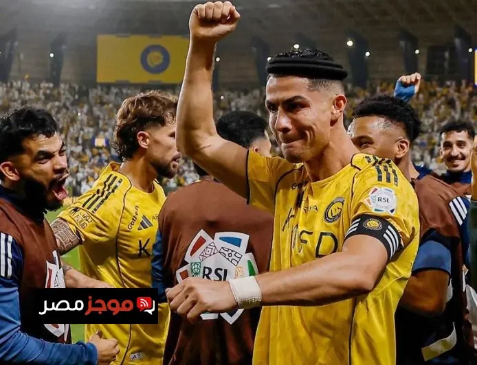 قمة إنجليزية نارية مواعيد مباريات الأحد 3 مايو 2026