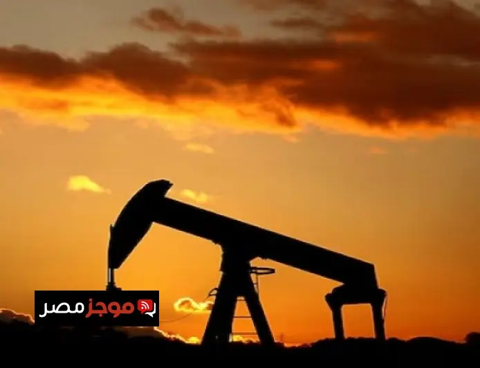 أسعار النفط ترتفع إلى 114 دولار للبرميل بعد استهداف فرقاطة أميركية بصواريخ