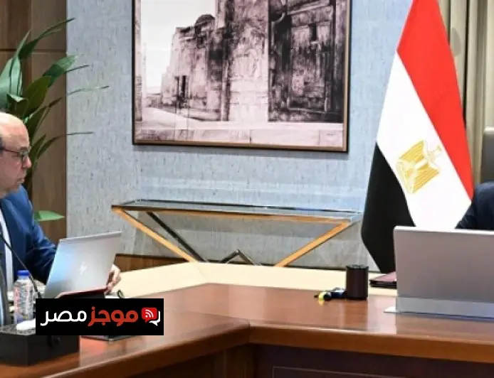 رئيس الوزراء يشدد على ضرورة تحسين وتطوير المطارات لتعزيز النمو الاقتصادي