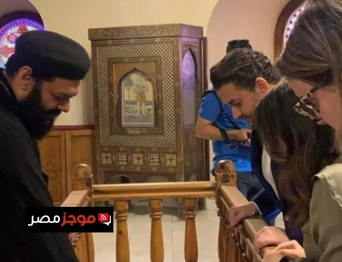 زيارة المبعوث الخاص للرئيس الأمريكي لمجمع الأديان في مصر القديمة تعزز الروابط الثقافية