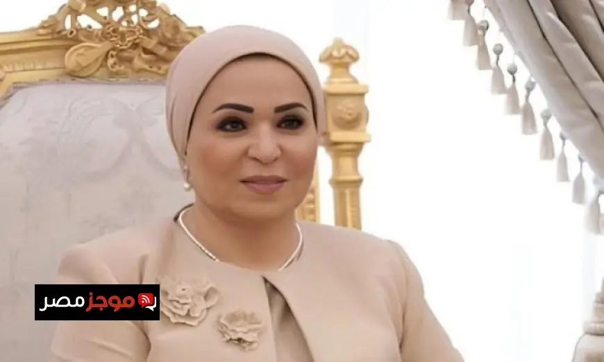 السيدة انتصار السيسي تحتفل بعيد العمال وتؤكد أهمية عطاء عمال مصر في دعم التنمية الاقتصادية