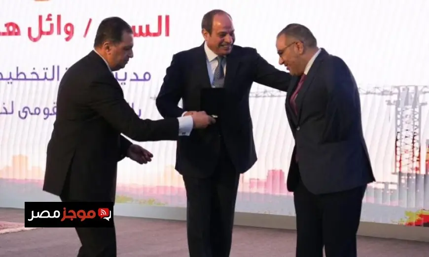 القومي للأشخاص ذوي الإعاقة يكرم أحد أفراده في احتفالات عيد العمال بفخر