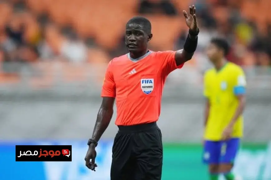 كاف يكشف عن طاقم تحكيم جابوني يدير نهائي الكونفدرالية بين الزمالك واتحاد العاصمة