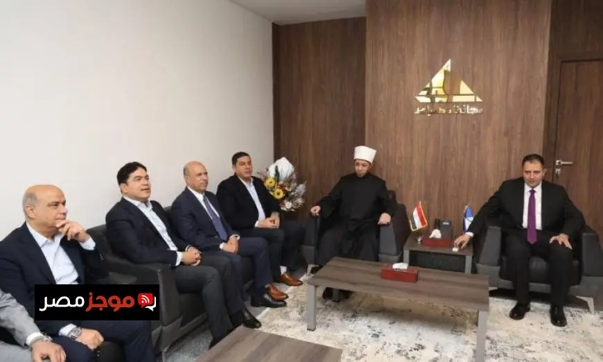 وزير الأوقاف ومحافظ دمياط يشاركان في احتفالات العيد القومي ال776 مع أبناء المحافظة