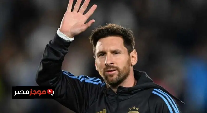 ميسي يتمنى الحصول على قمصان 3 نجوم كرة القدم العالمية