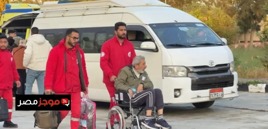 معبر رفح البري يستقبل مجموعة جديدة من الفلسطينيين العائدين إلى الوطن
