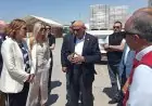 وفد البرلمان الهولندي يزور مخازن الهلال الأحمر في العريش ويثني على جهود مصر الإنسانية