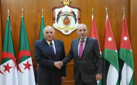 الأردن والجزائر يتعاونان لمتابعة تطورات الأوضاع في المنطقة ووقف التصعيد في غزة