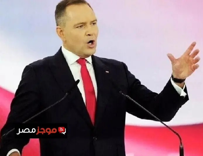 توتر متزايد بين بولندا وأوكرانيا إثر سحب وسام النسر الأبيض من الرئيس زيلينسكي