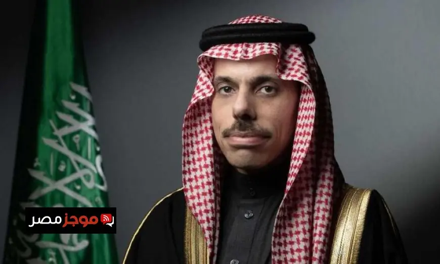 الوزير السعودي يبحث مع نظرائه في عمان التطورات الإقليمية الهامة