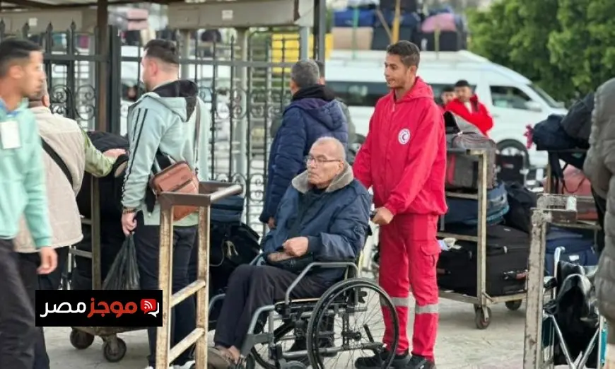استقبال دفعة جديدة من العائدين الفلسطينيين في ميناء رفح البري