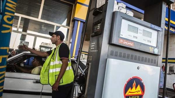 لجنة تسعير المنتجات البترولية الجديدة تحدد سعر البنزين في مصر 2020