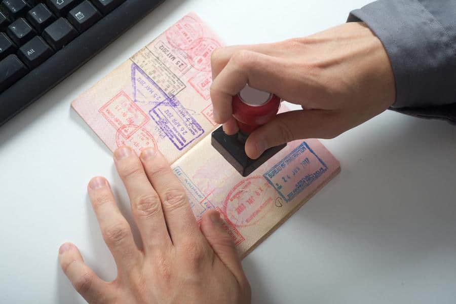 سعر تأشيرة الإمارات والأوراق المطلوبة للحصول على فيزا الإمارات