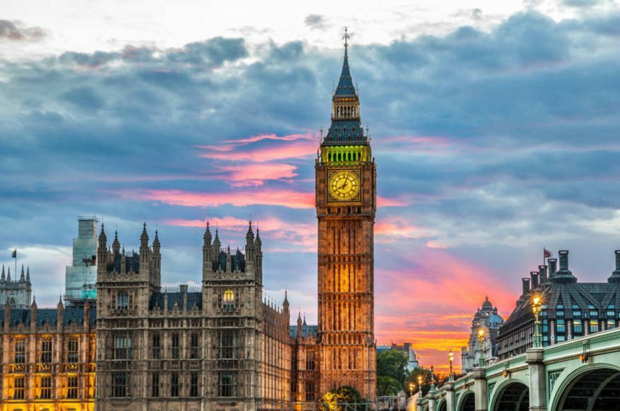 جدول سياحي في لندن وما هي أفضل الأوقات لزيارة الأماكن السياحية في بريطانيا