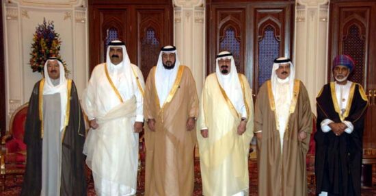 متى تأسس مجلس التعاون الخليجي وكم عدد الدول المشتركة؟