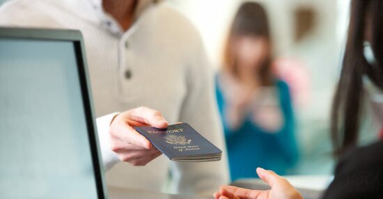استعلام عن نقل معلومات الجواز وخطوات تحديث بيانات جواز سفر المقيمين