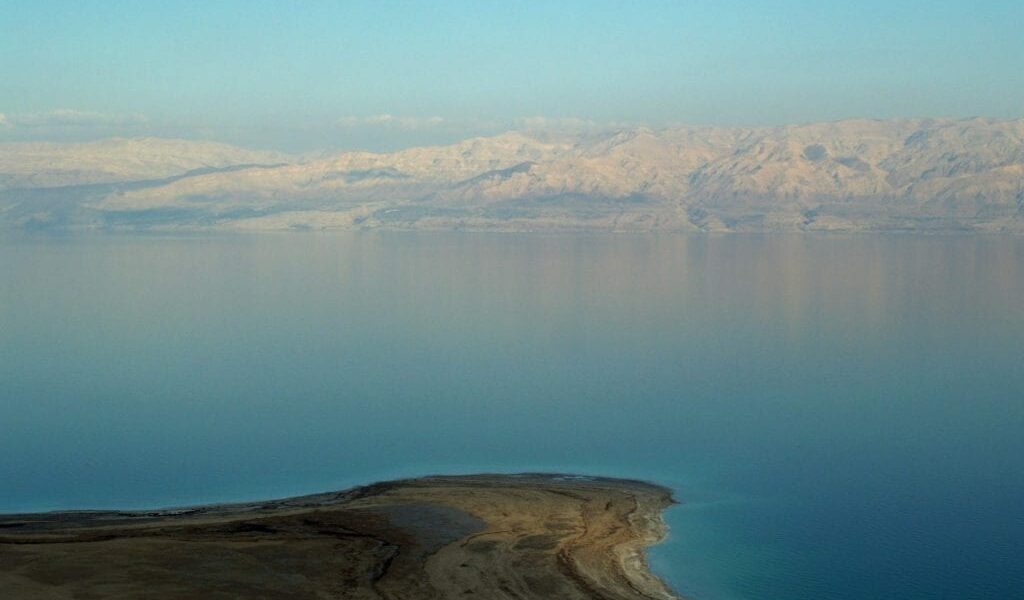 ما هو البحر الميت؟ الأسماء المميزة للبحر الميت والحالة الجوية والمناخية فى منطقة البحر الميت