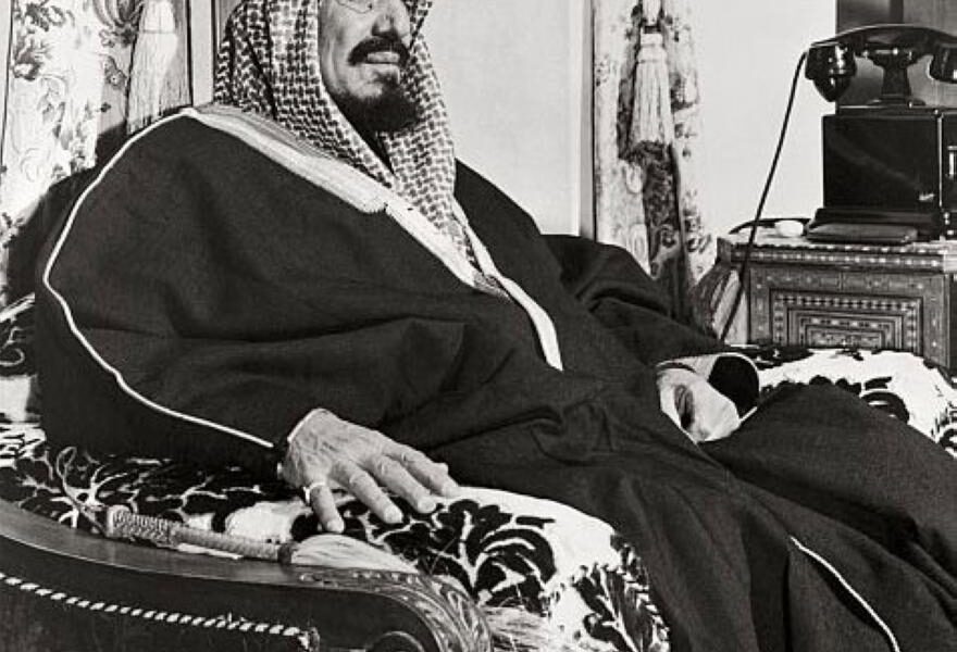 متى توفي الملك عبدالعزيز بالهجري