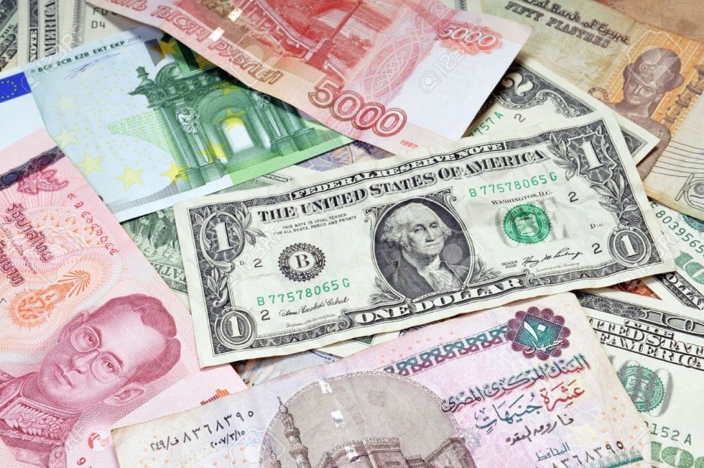 أسعار العملات في البنك الأهلي المصري واحصائيات من USD الي EGP