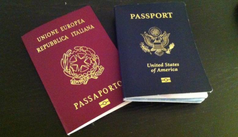 جواز السفر في المنام للمرأة المتزوجة والفتاة العزباء