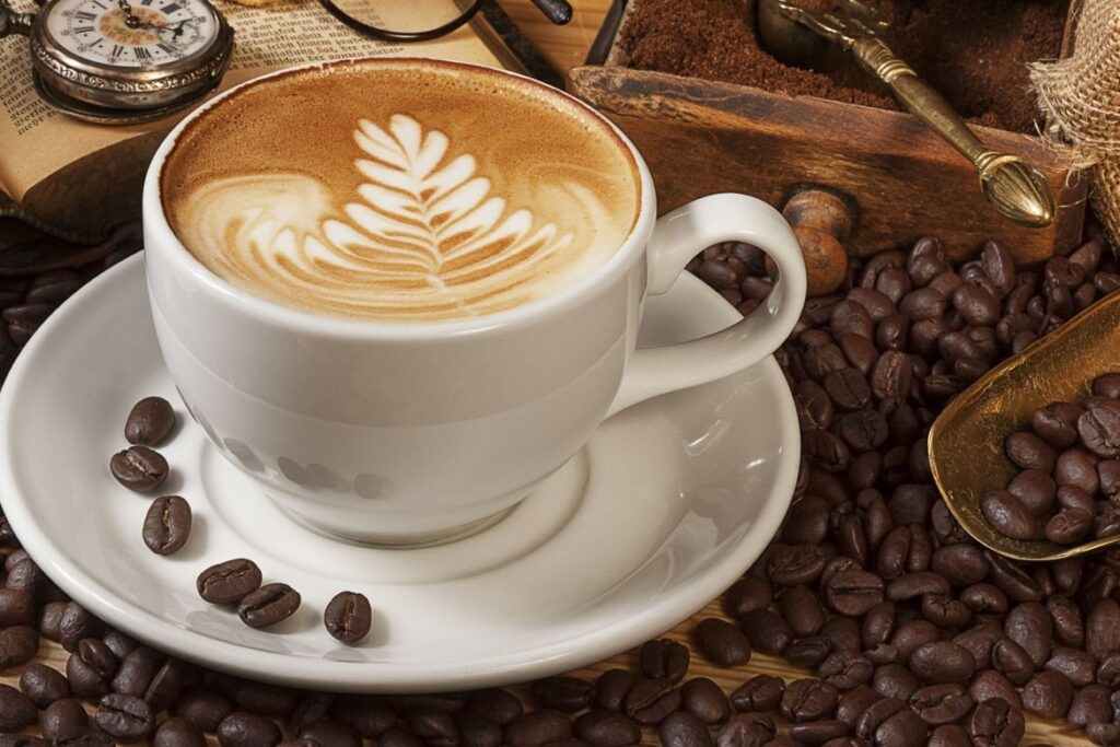 طريقة عمل القهوة بالفانيليا بأكثر من نكهة بخطوات بسيطة - موجز مصر
