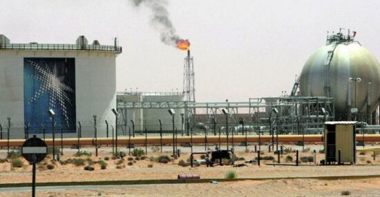 اكتشاف النفط في السعودية تاريخه وقوة تحكم شركة أرامكو في السوق حاليًا