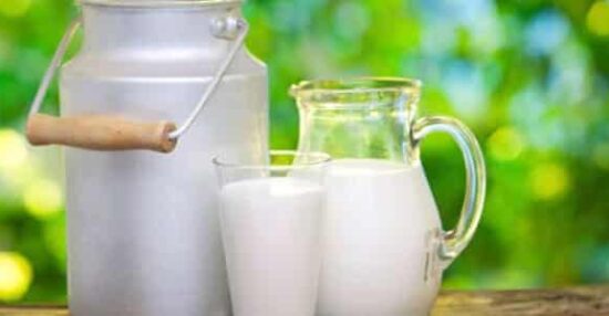 تفسير حلم الحليب للعزباء والحامل والمتزوجة