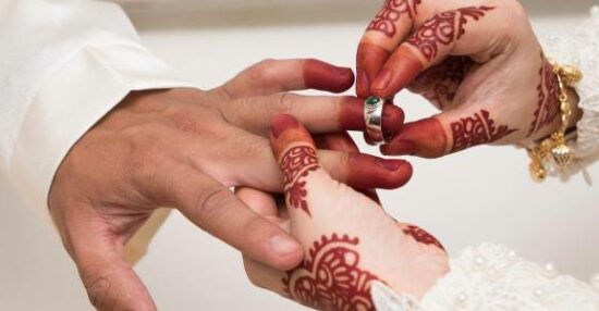 شروط زواج السعودي من أجنبية غير مقيمة وكيفية تسجيل عقد الزواج إلكترونيًا