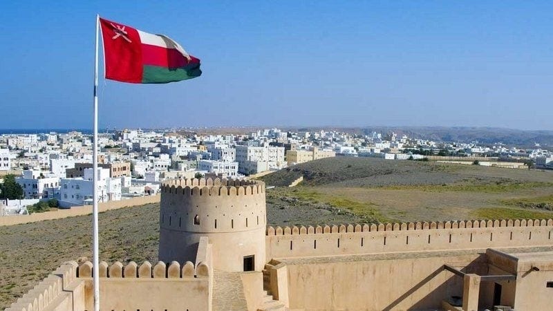 الوثائق المطلوبة لاستخراج تأشيرة العمل في سلطنة عمان للمصريين