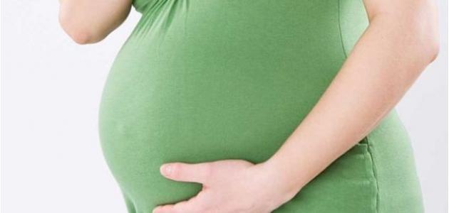 علامات زيادة وزن الجنين في الشهر الثامن