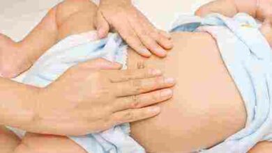  اسباب انتفاخ البطن عند الاطفال من عمر عامين