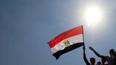 أزمة سكر تضرب مصر.. والحكومة تتوعد