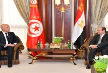 الرئيس قيس سعيد يبحث هاتفيا مع الرئيس عبد الفتاح السيسي تطورات الأوضاع في الأراضي الفلسطينية