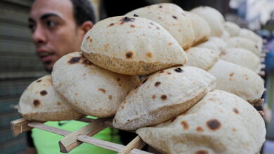 السيسي يوافق على شروط جديدة لطرح الخبز في مصر