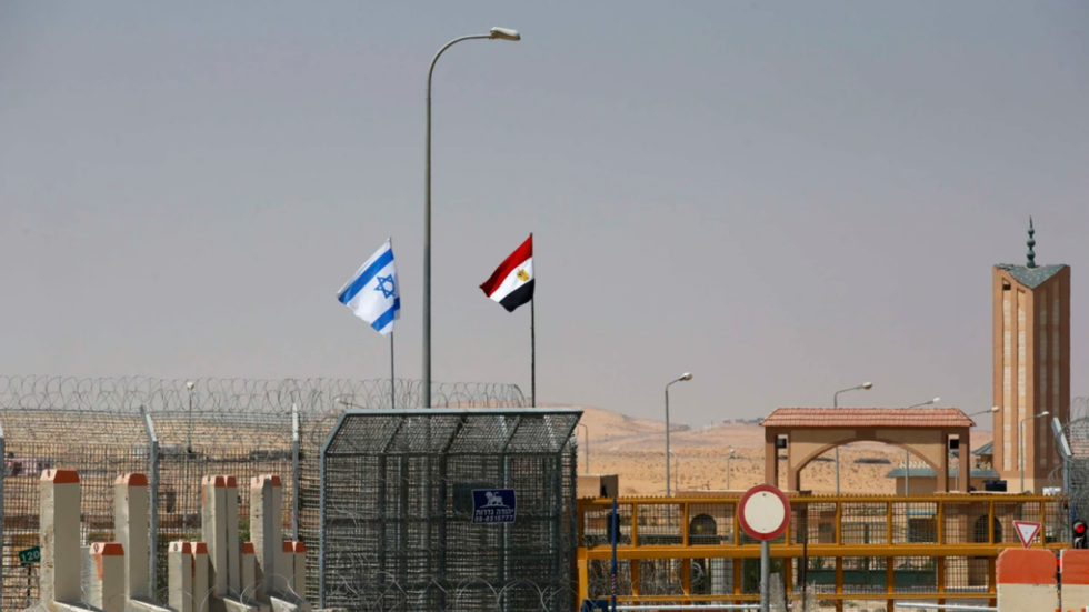 الإعلام العبري: سيتعين على اسرائيل قريبا اتخاذ قرار حساس بالنسبة مصر
