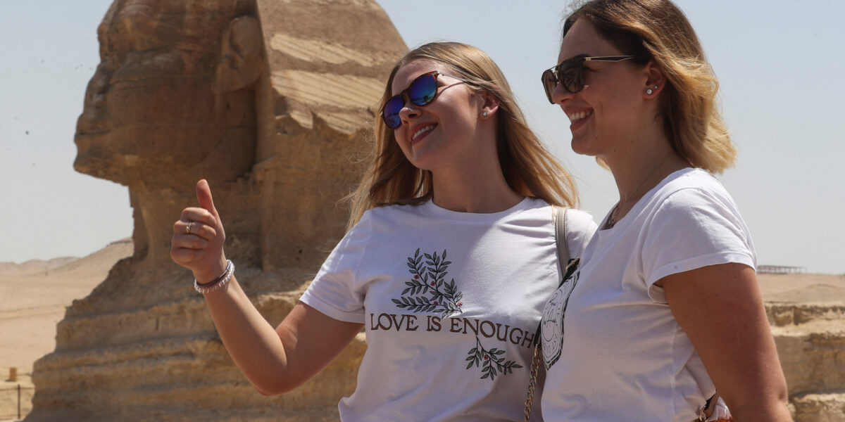 مصر تعلن عن طفرة كبيرة في السياحة رغم الحرب في غزة