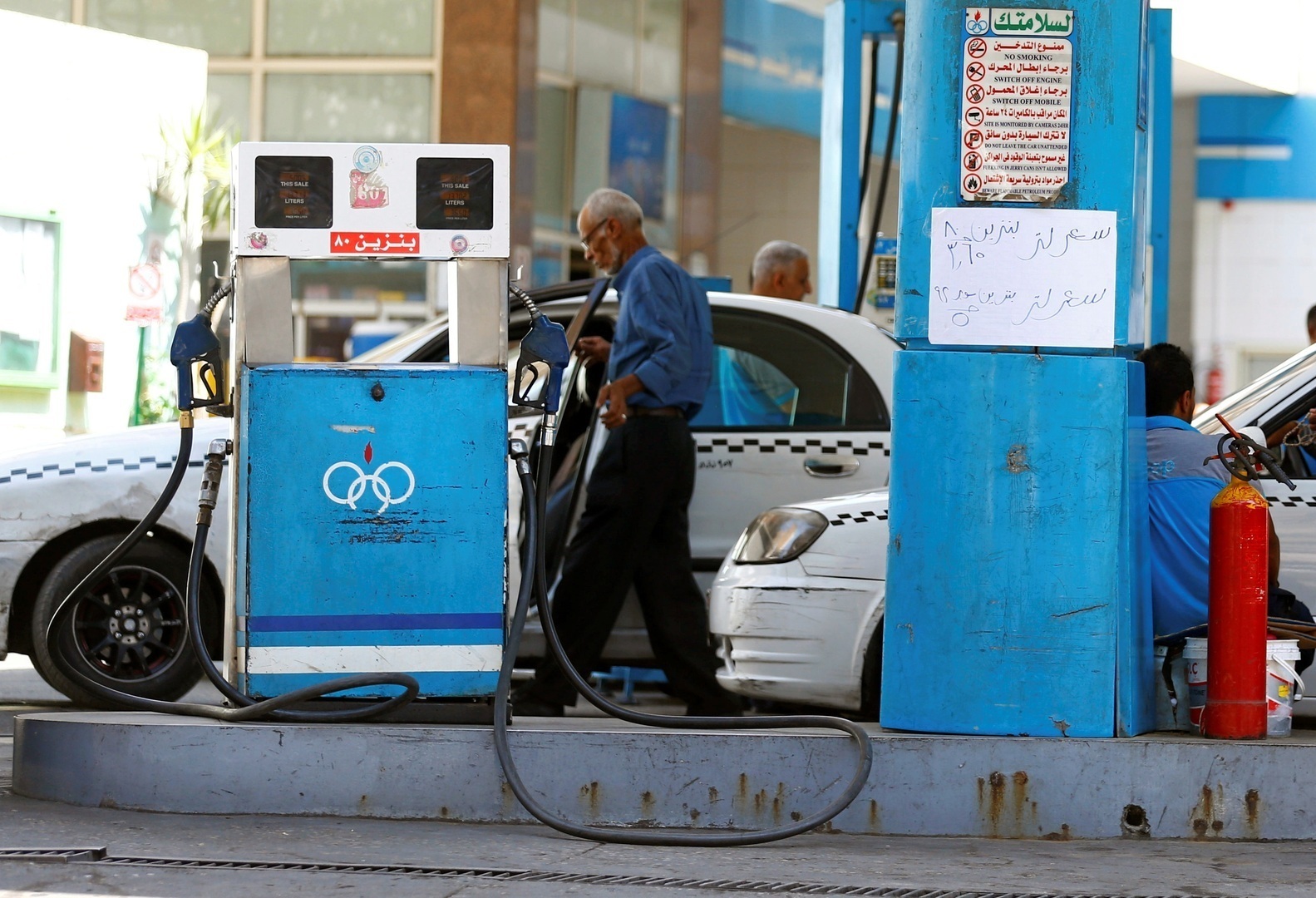 "حكومة إتعاس المصريين".. مطالب برلمانية باستدعاء رئيس الوزراء بعد رفع أسعار الوقود