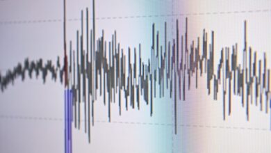 زلزال بقوة 4.77 على بعد 520 كيلو مترا من مدينة رشيد أقصى شمال مصر