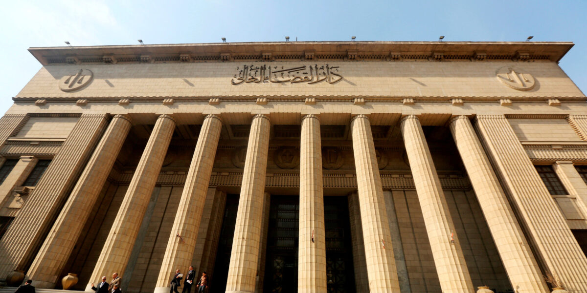 مصر.. الحكم بإعدام أكبر قيادات الإخوان المسلمين