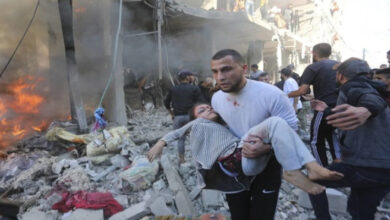 جرحى ومفقودون جراء قصف إسرائيلي على منزل غرب غزة وغارات بالنصيرات وجباليا