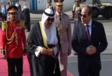 الرئيس السيسي يستقبل أمير دولة الكويت في مستهل زيارته لمصر